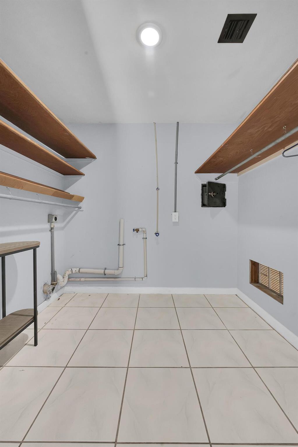 METES AND BOUNDS - Residential Lease