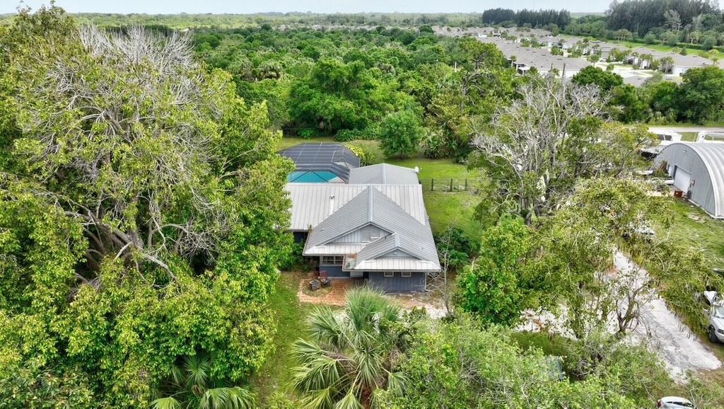 Photo of 4910 Ralls Road, Fort Pierce, FL 34981 (MLS # R11141328)