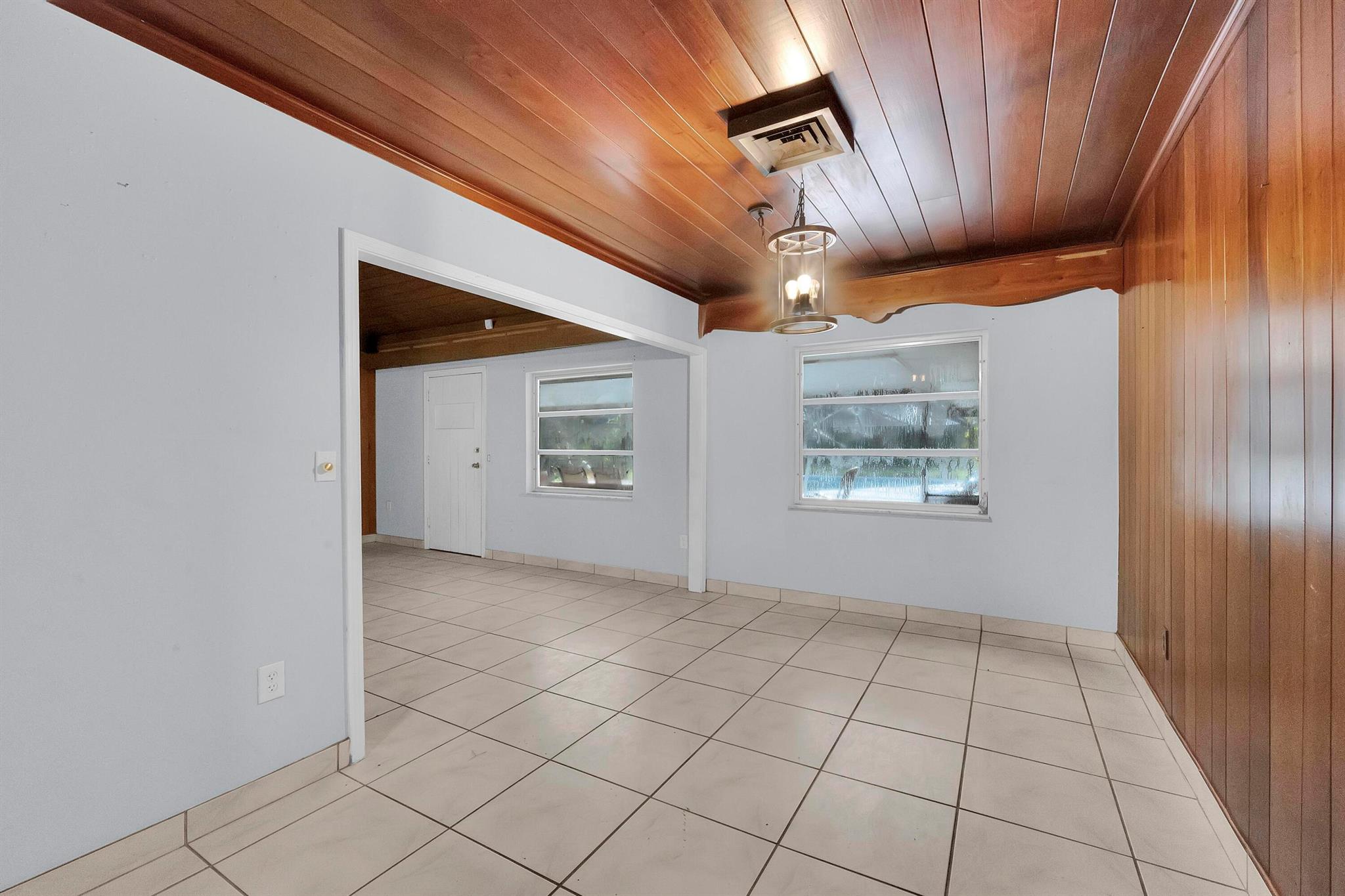 METES AND BOUNDS - Residential Lease