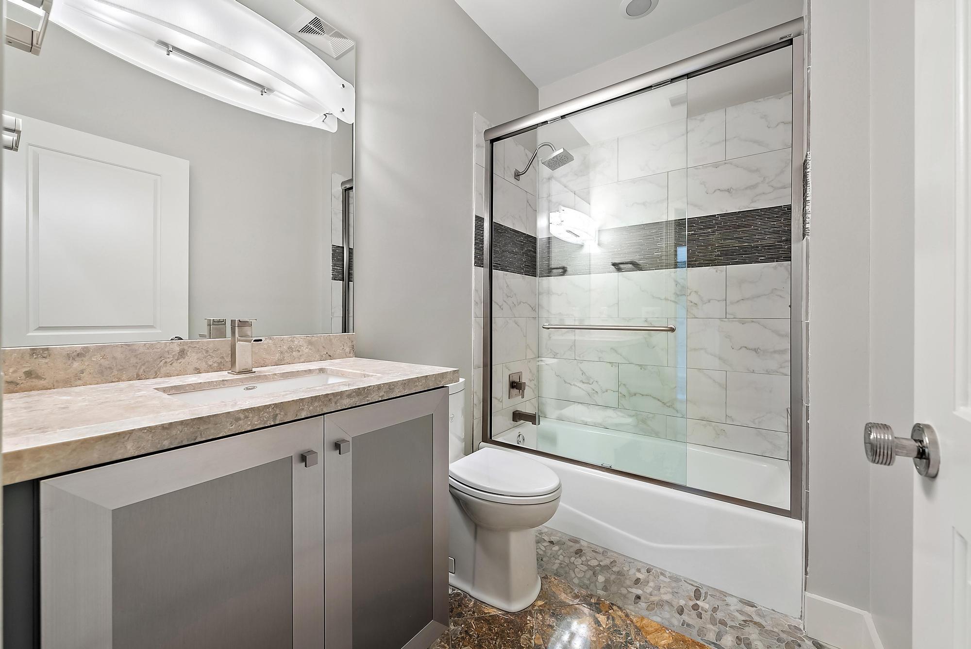 ADMIRALS COVE PAR A 2 - Residential