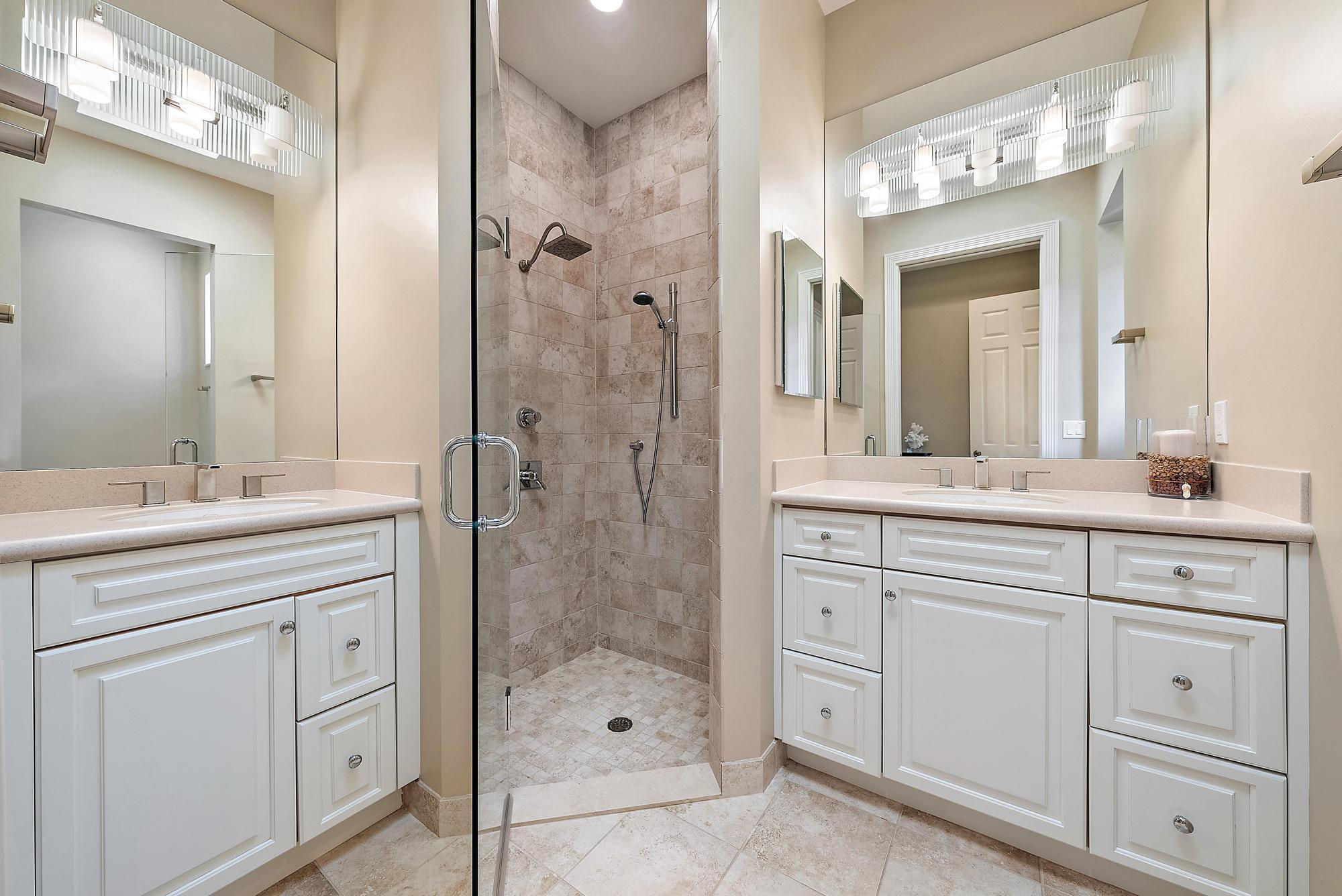 ADMIRALS COVE PAR A 2 - Residential