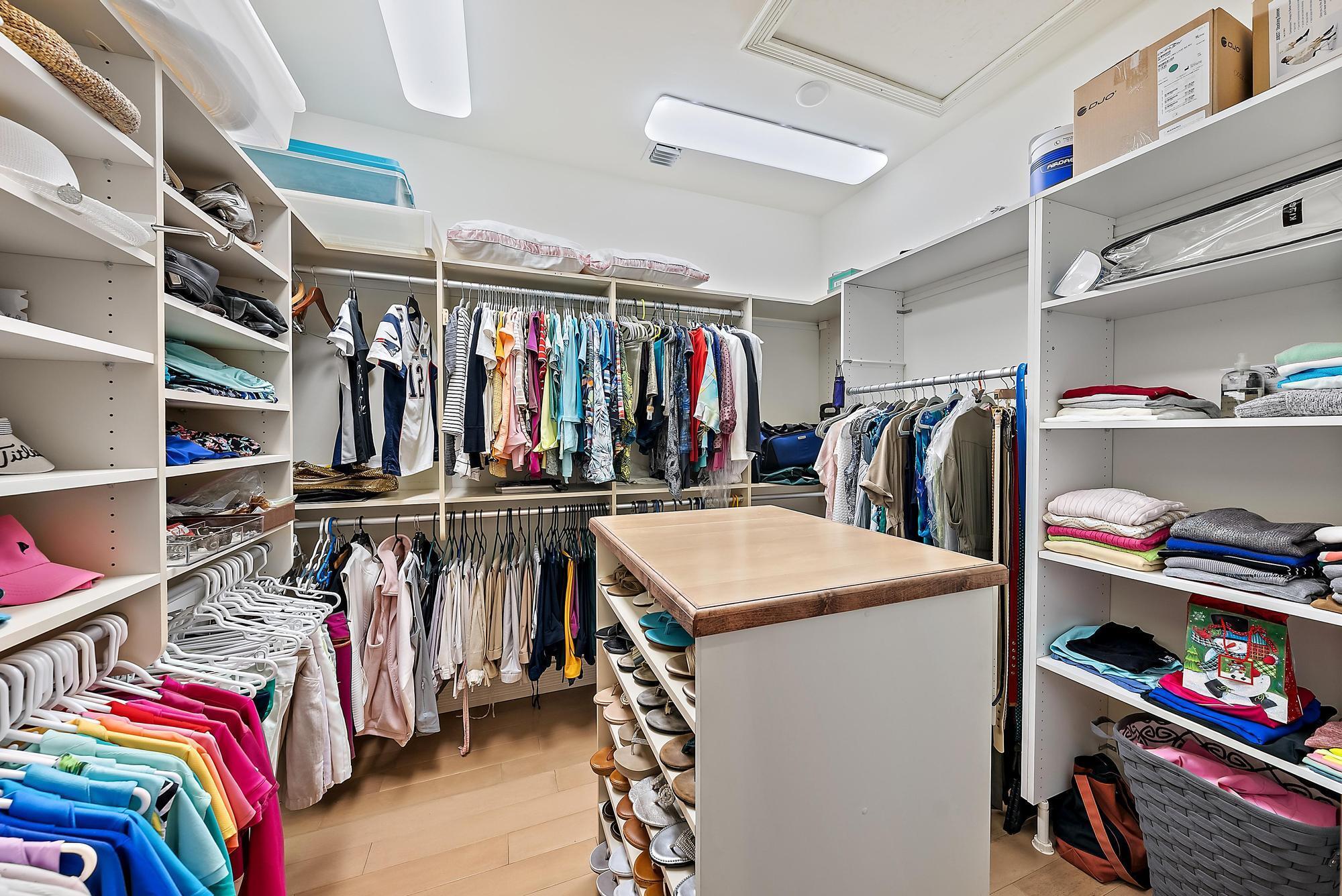 ADMIRALS COVE PAR A 2 - Residential