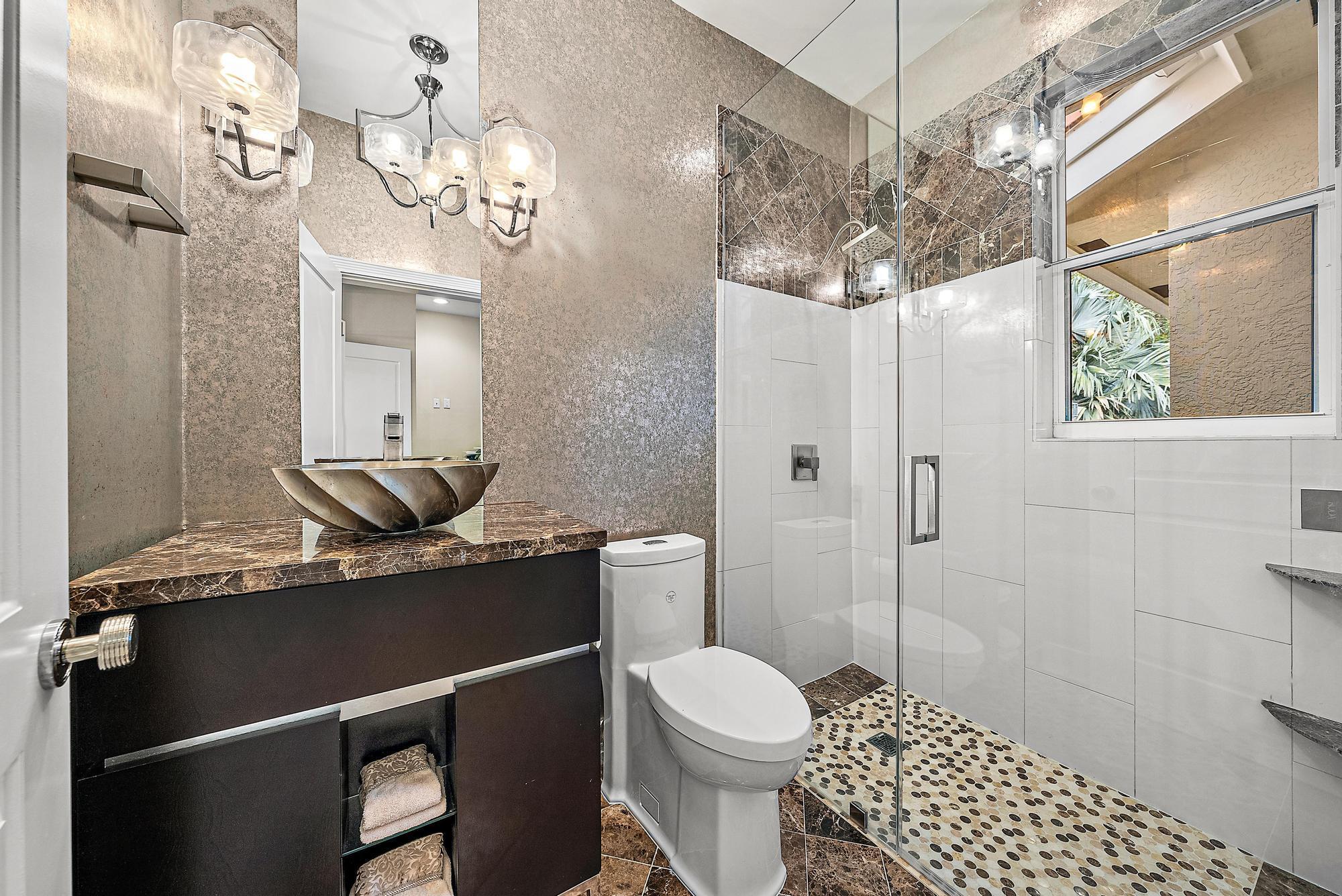 ADMIRALS COVE PAR A 2 - Residential