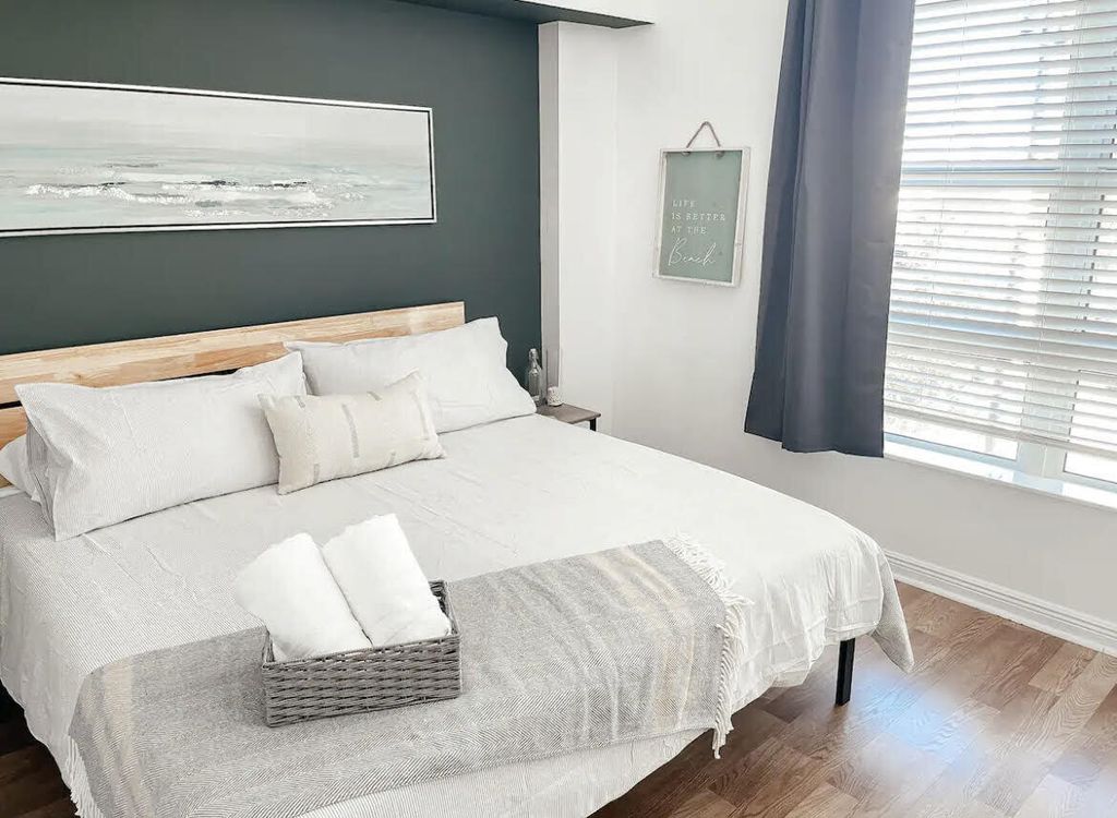 Photo of 400 N Federal Highway #211s, Boynton Beach, FL 33435 (MLS # B26020227)