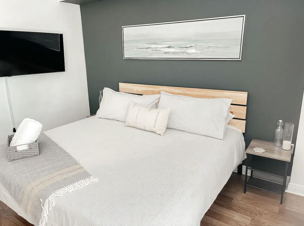 Photo of 400 N Federal Highway #211s, Boynton Beach, FL 33435 (MLS # B26020227)