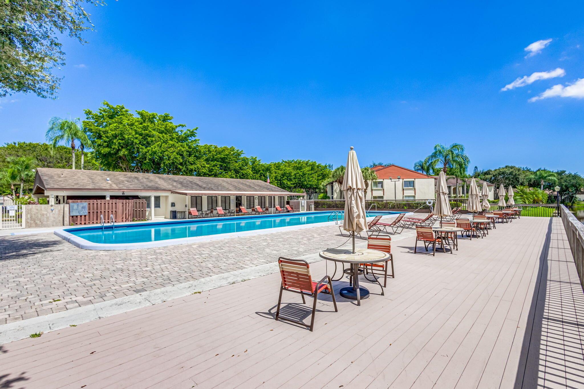 PINE RIDGE AT HAVERHILL CONDO - Residential