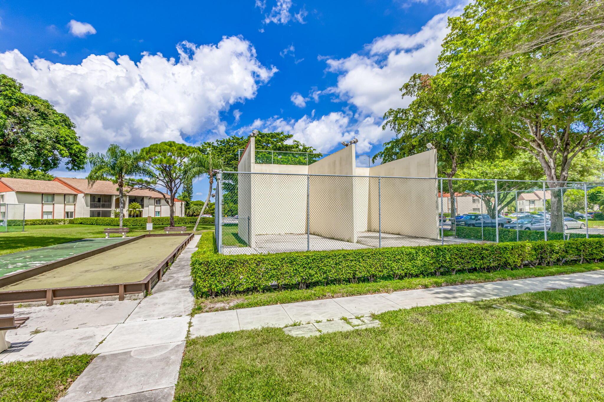 PINE RIDGE AT HAVERHILL CONDO - Residential