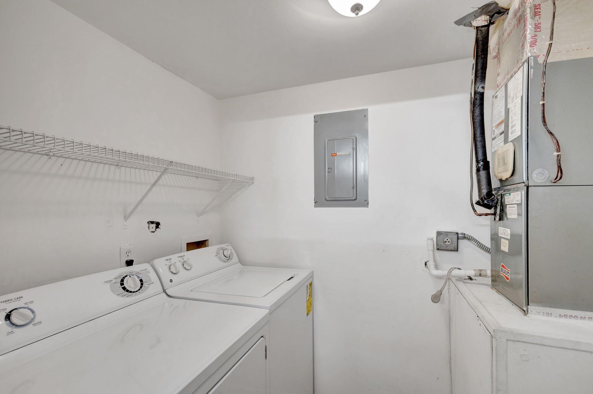 PINE RIDGE AT HAVERHILL CONDO - Residential