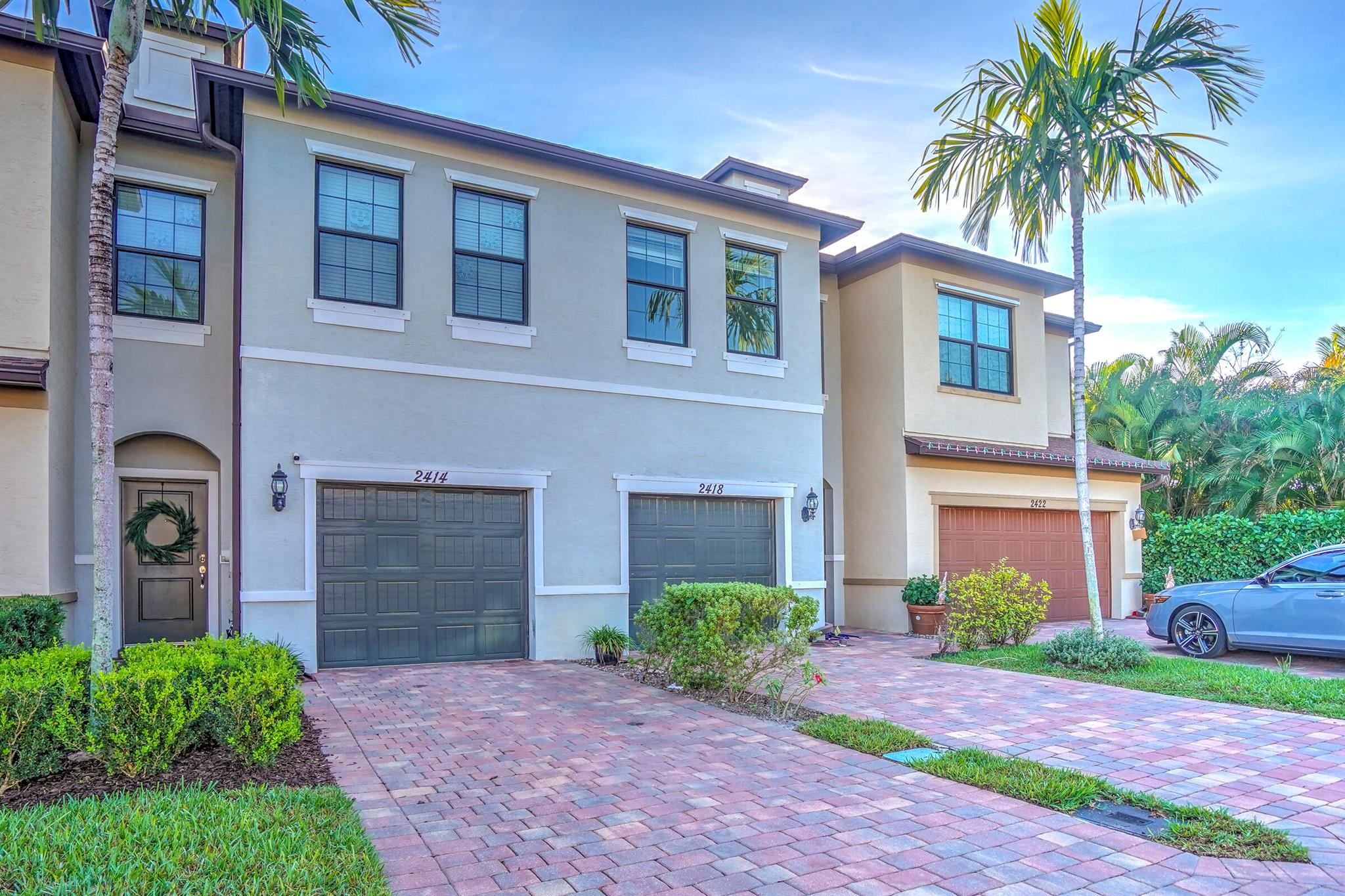 PRESTON SQUARE - Residential Lease