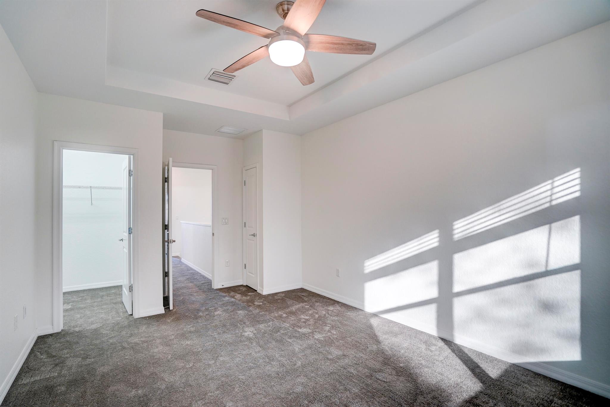 PRESTON SQUARE - Residential Lease