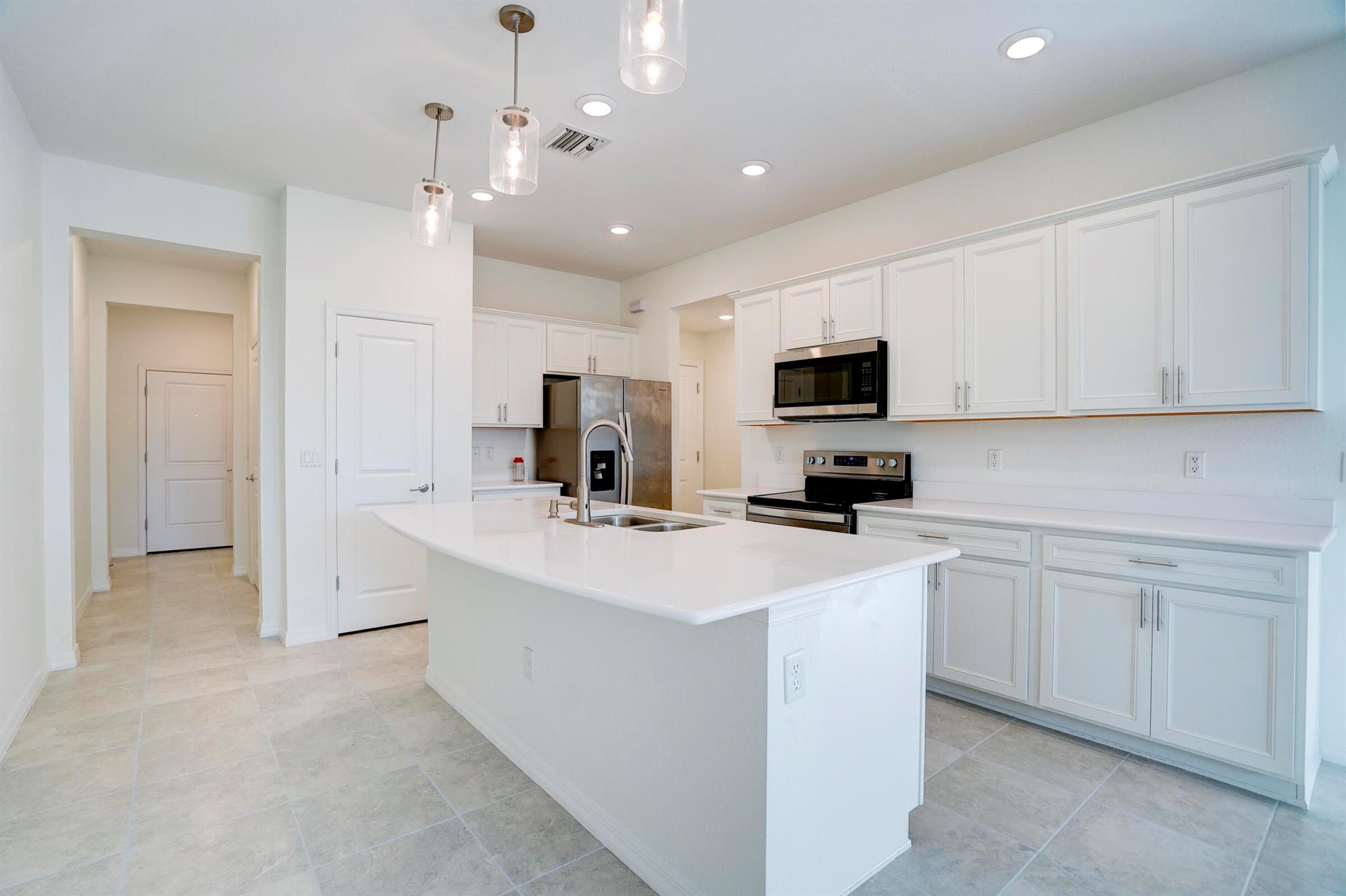 PRESTON SQUARE - Residential Lease