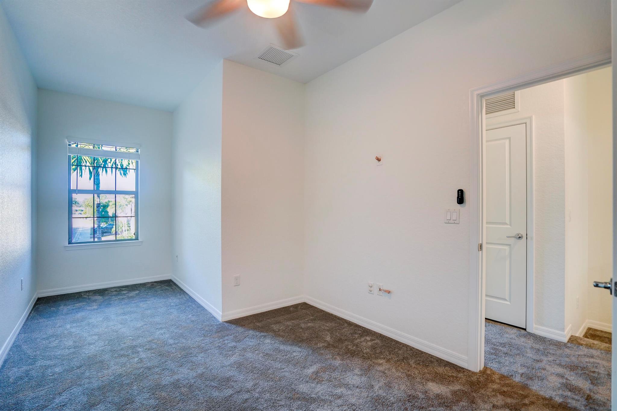 PRESTON SQUARE - Residential Lease