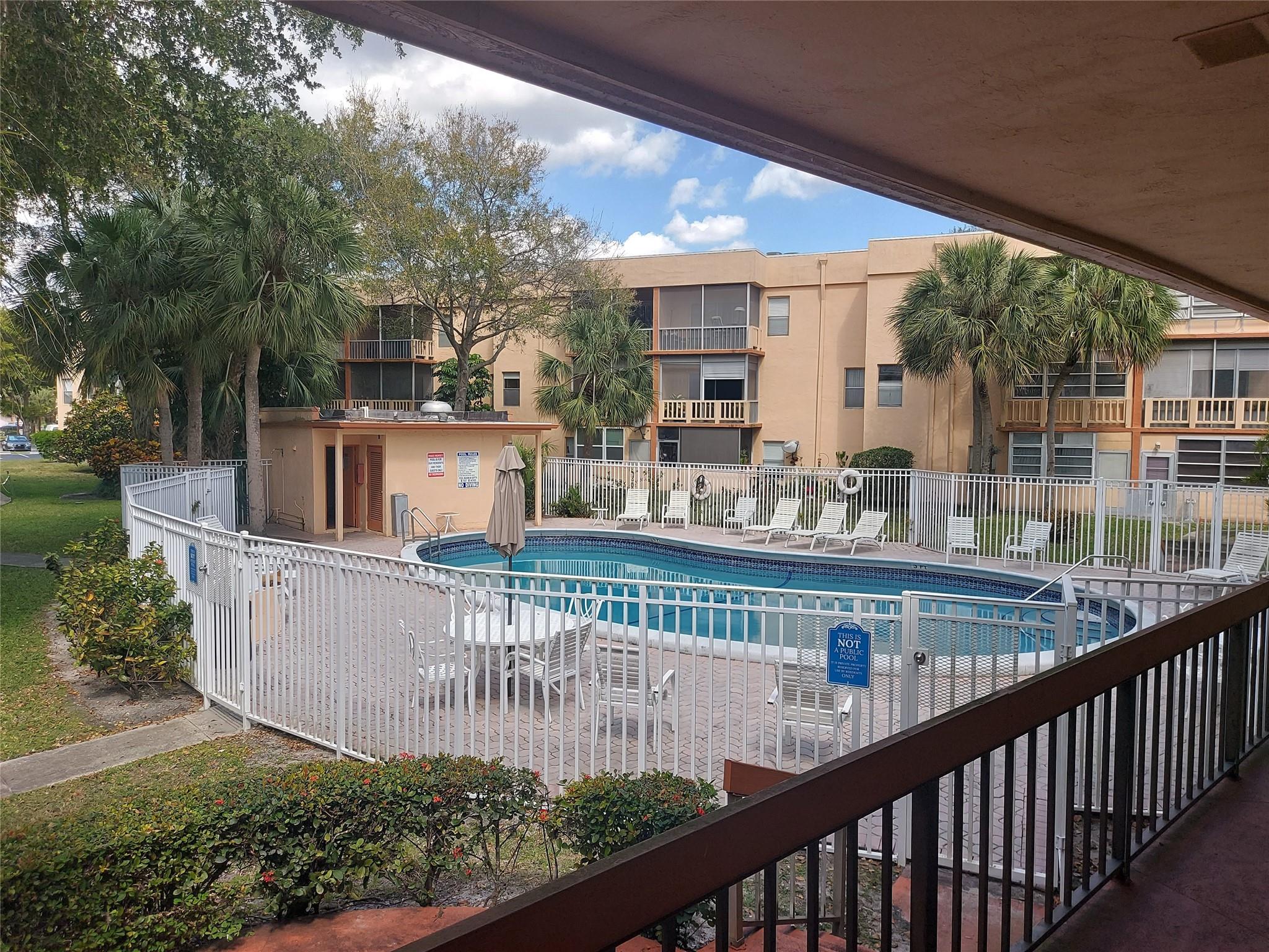 Rokest Condominium - Residential