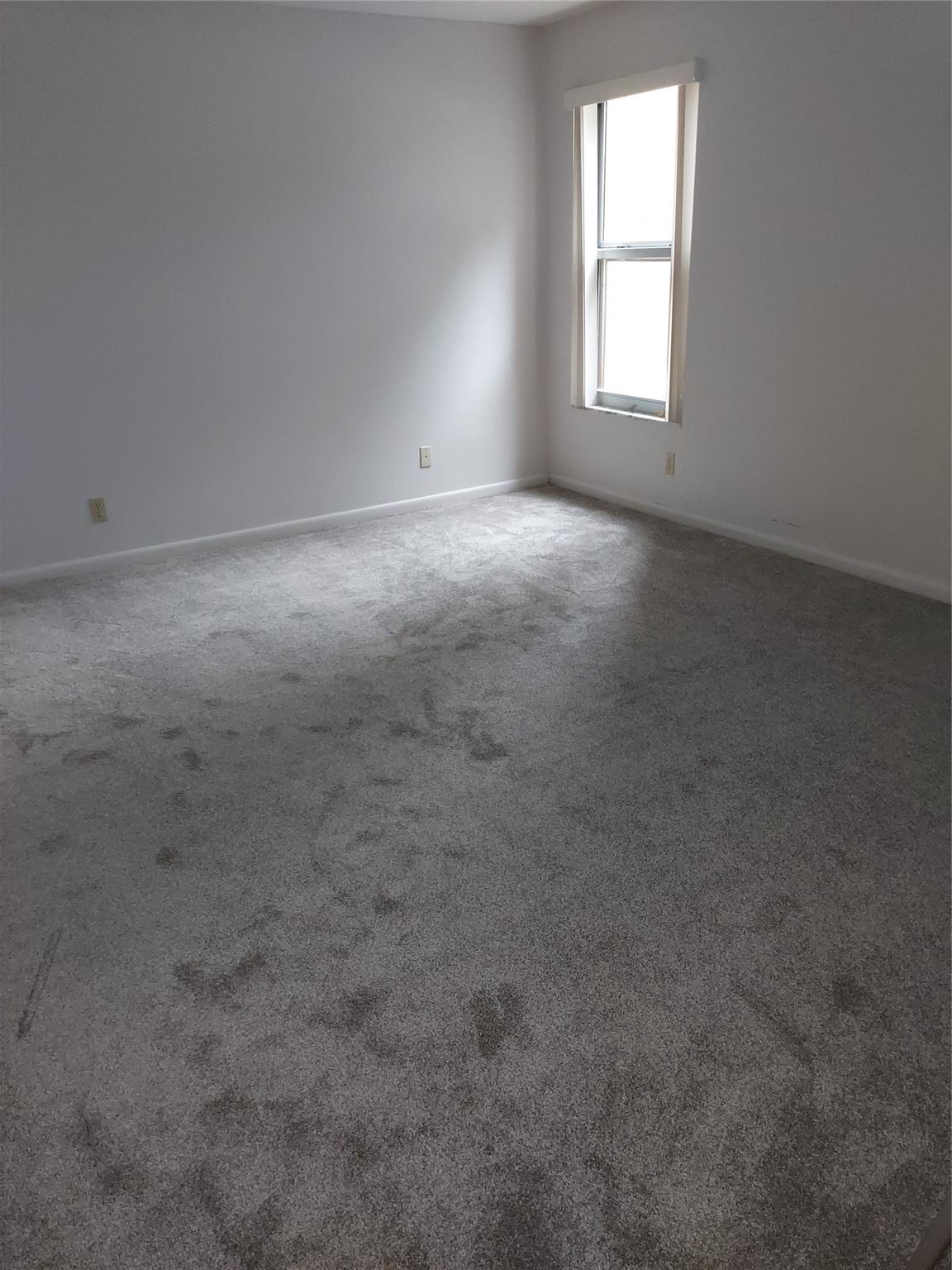 Rokest Condominium - Residential