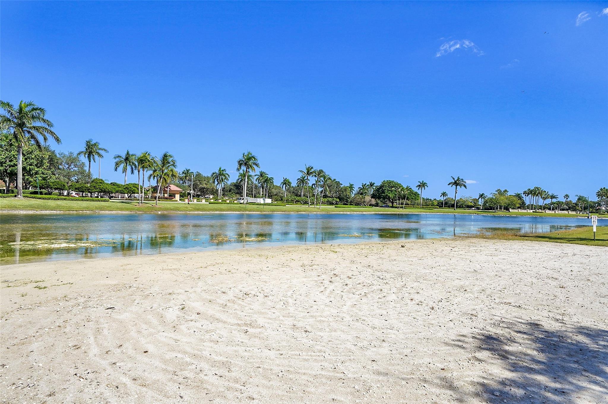 Grand Key - Sunset Lakes - Residential