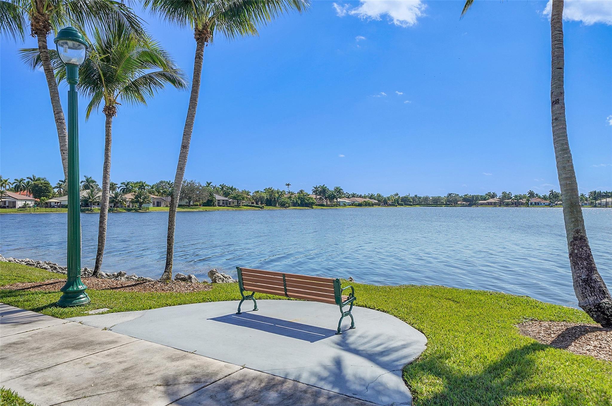 Grand Key - Sunset Lakes - Residential