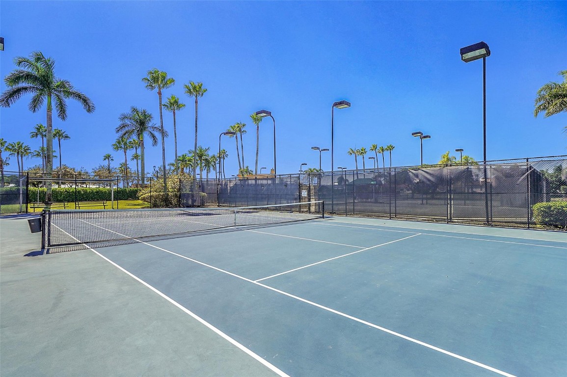 Grand Key - Sunset Lakes - Residential