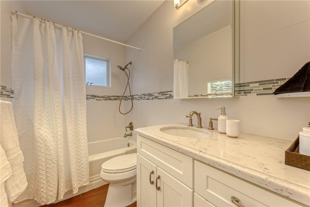 Bel-Air 32-10 B - Residential Lease