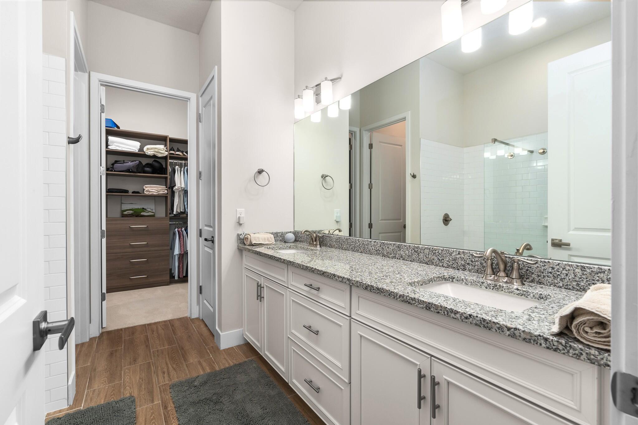 MCJUNKIN FARMS PLAT - Residential