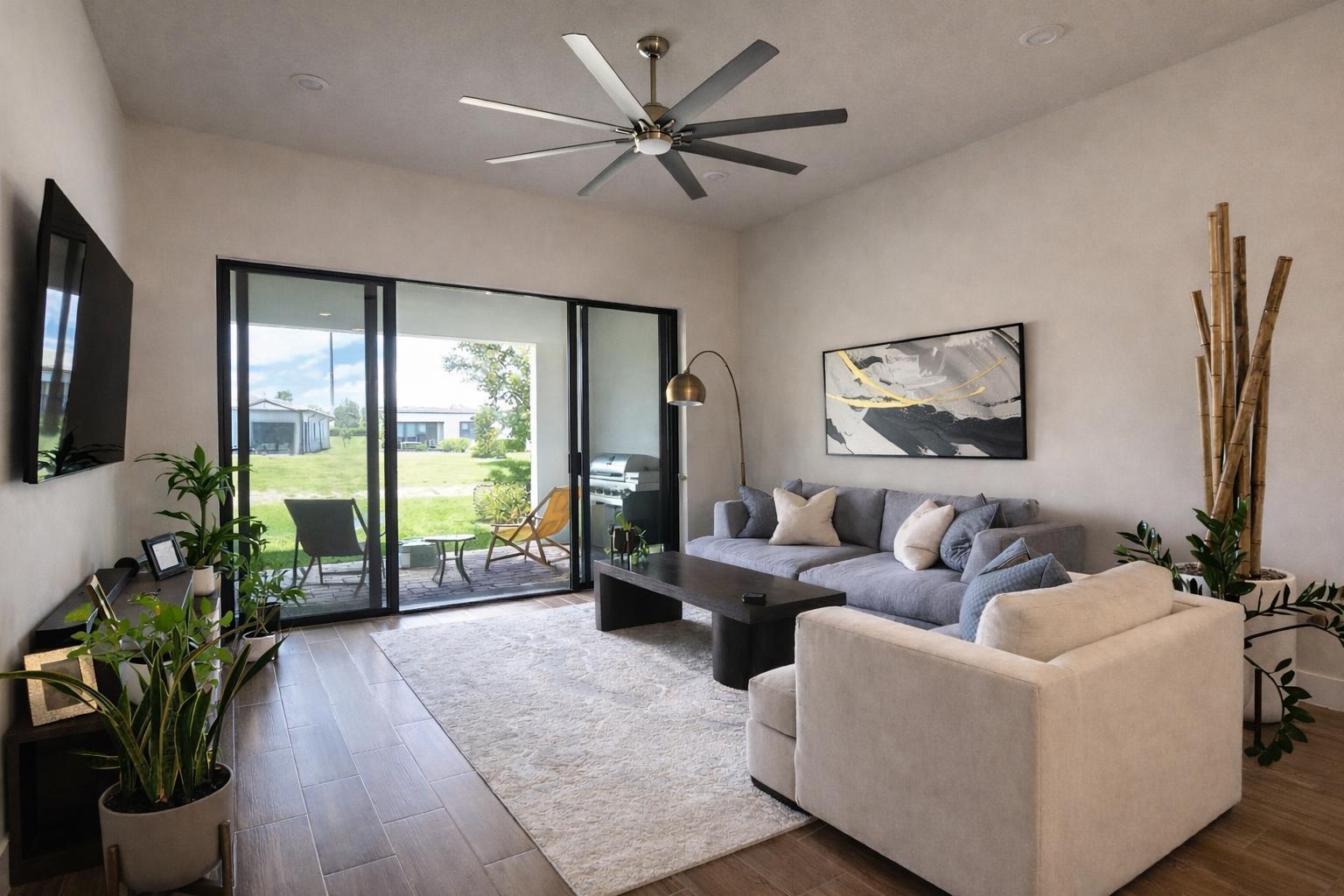 7621 S Blue Spring Drive