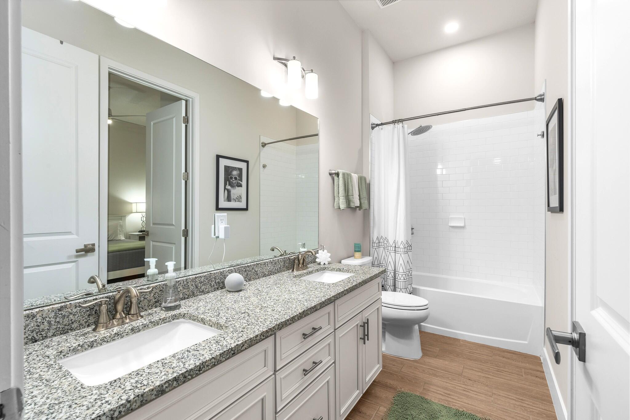 MCJUNKIN FARMS PLAT - Residential
