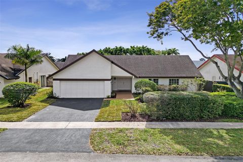 10220 NW 25th Street Pembroke Pines FL 33026