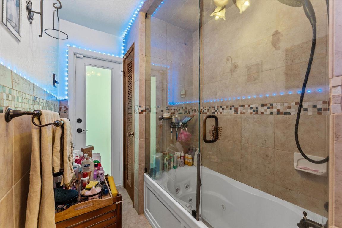 ALTA VISTA - Residential