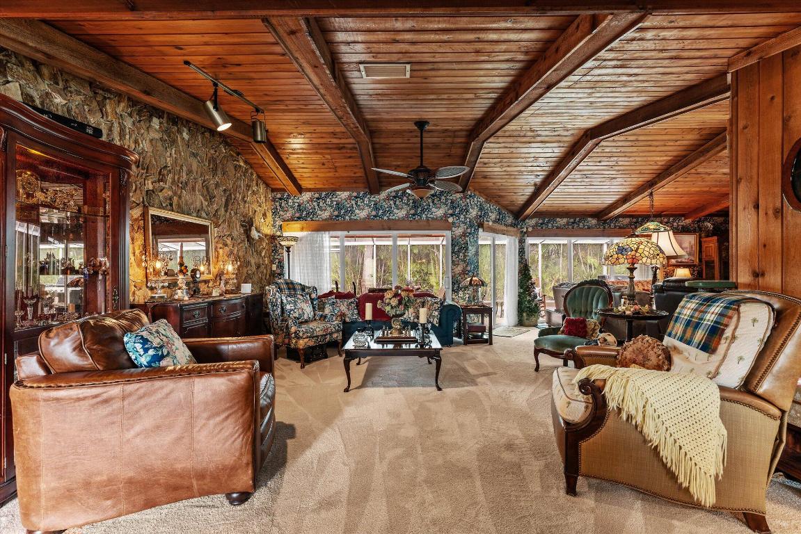 ALTA VISTA - Residential