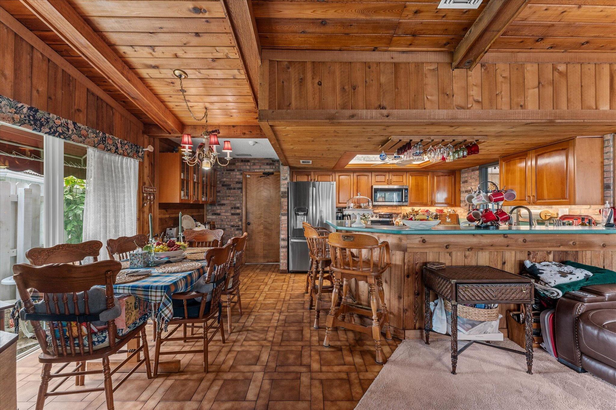 ALTA VISTA - Residential