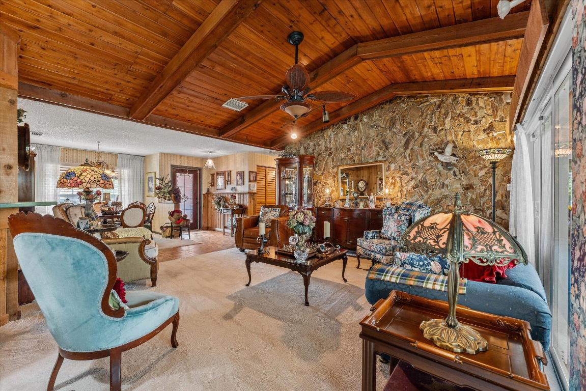 ALTA VISTA - Residential