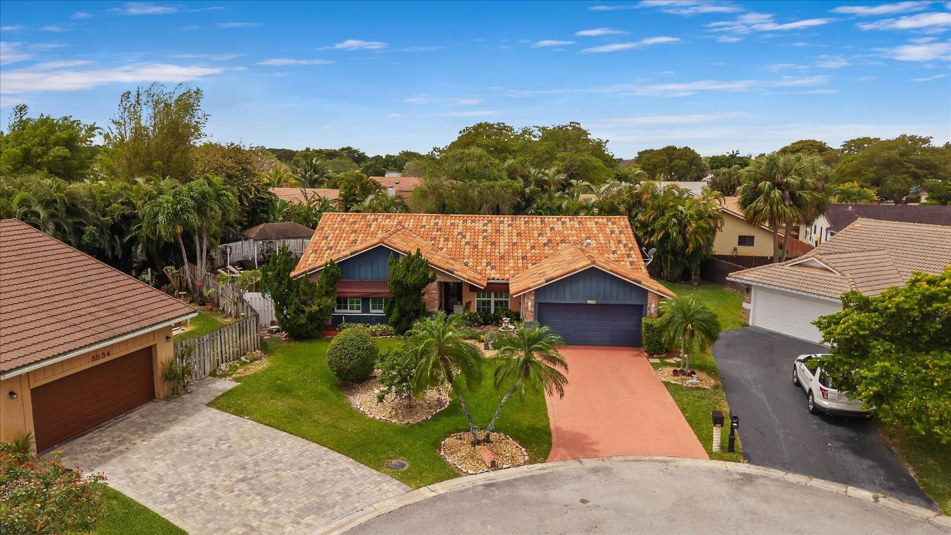 ALTA VISTA - Residential