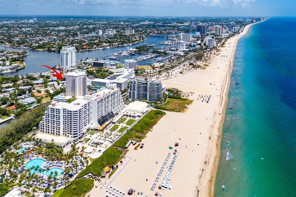 Photo of 3000 Holiday Drive #1605, Fort Lauderdale, FL 33316 (MLS # F10554657)