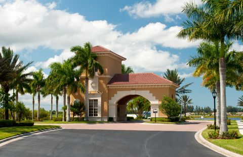 A home in Port St Lucie