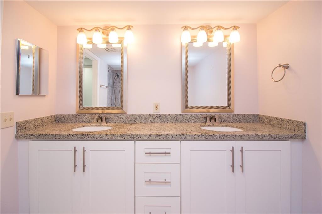 EVERGLADES CLUB - Residential