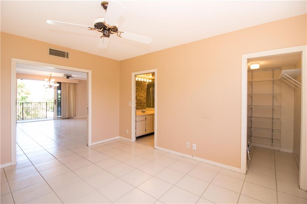 EVERGLADES CLUB - Residential