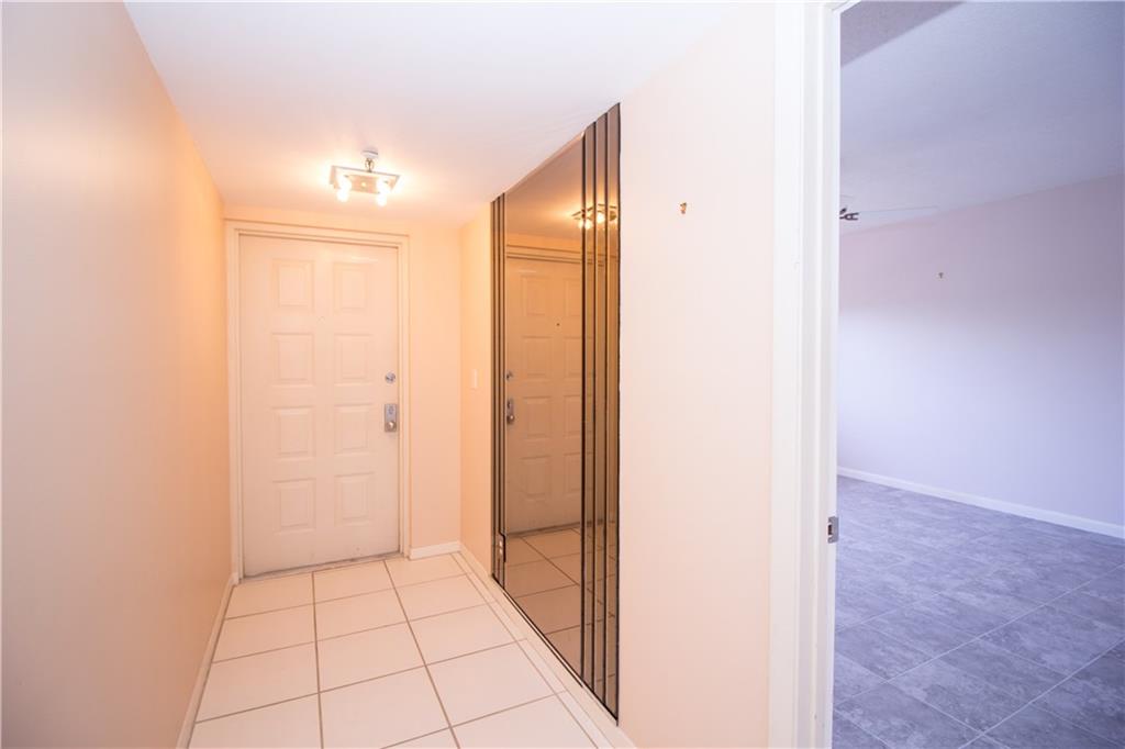 EVERGLADES CLUB - Residential