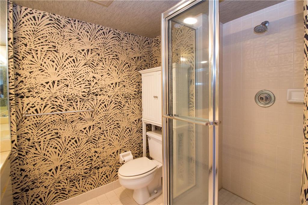 EVERGLADES CLUB - Residential