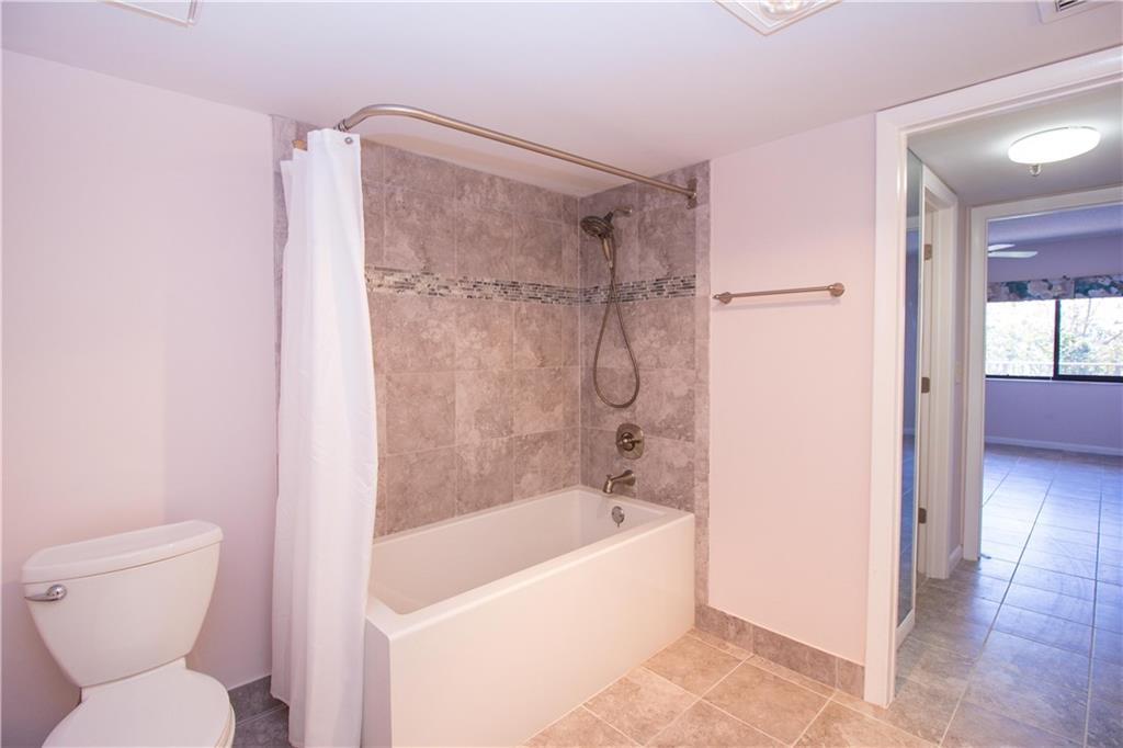 EVERGLADES CLUB - Residential