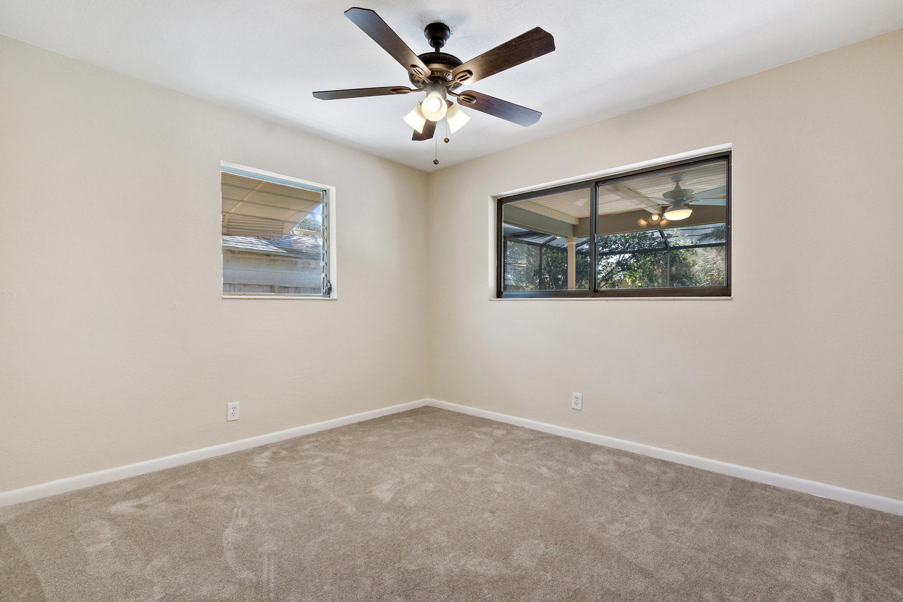 BOCA WOODS - Residential