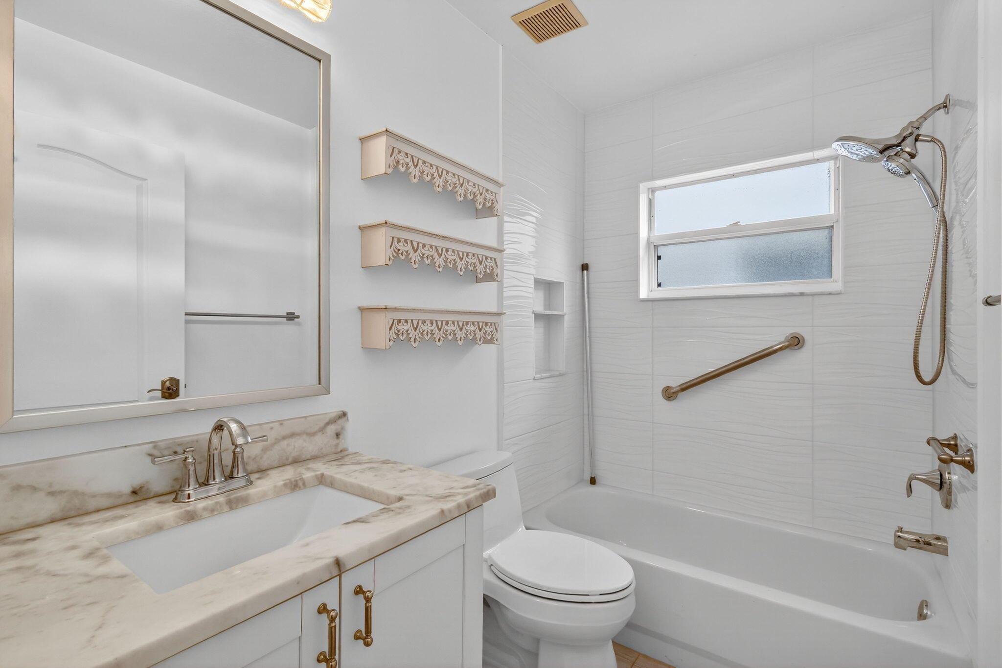 KINGS ISLE PHASE IIA - Residential