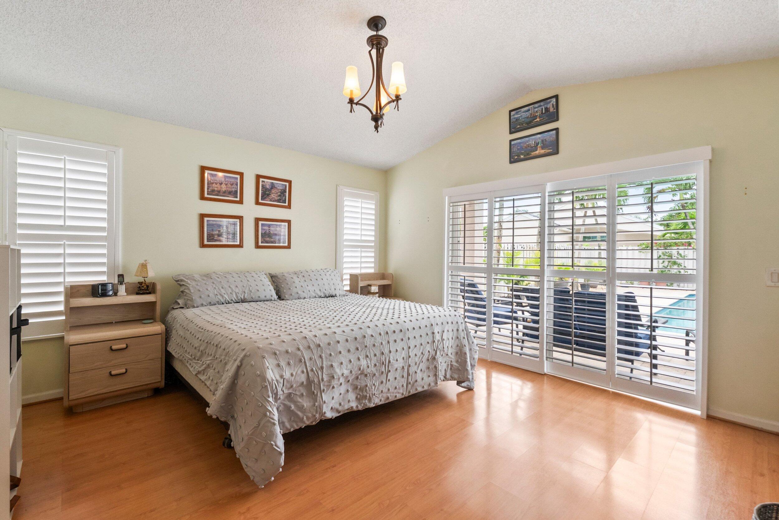 The Falls - Cedar Falls - Residential