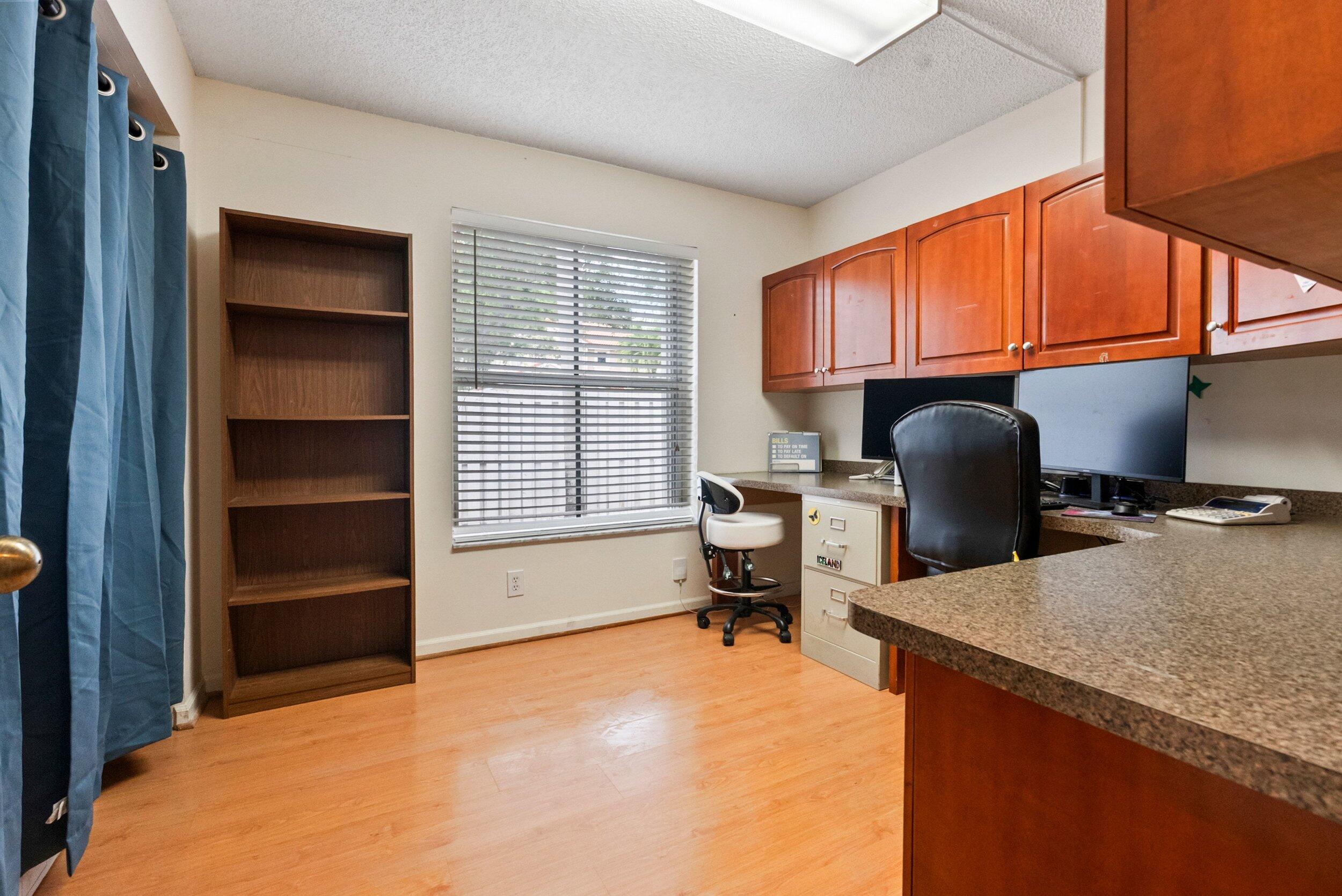 The Falls - Cedar Falls - Residential