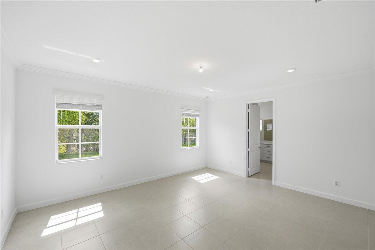 ESTATES OF BOYNTON WATERS - Residential