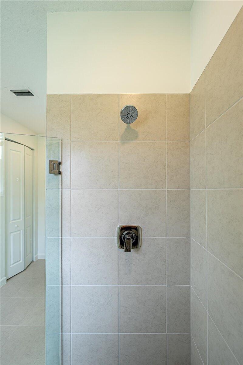 ESTATES OF BOYNTON WATERS - Residential