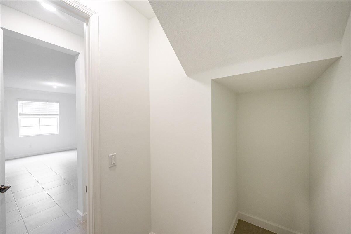 ESTATES OF BOYNTON WATERS - Residential