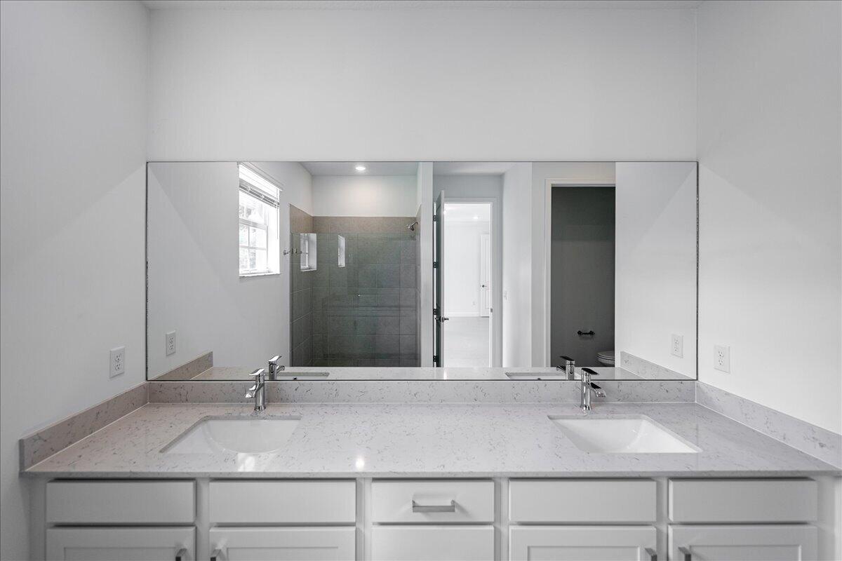 ESTATES OF BOYNTON WATERS - Residential