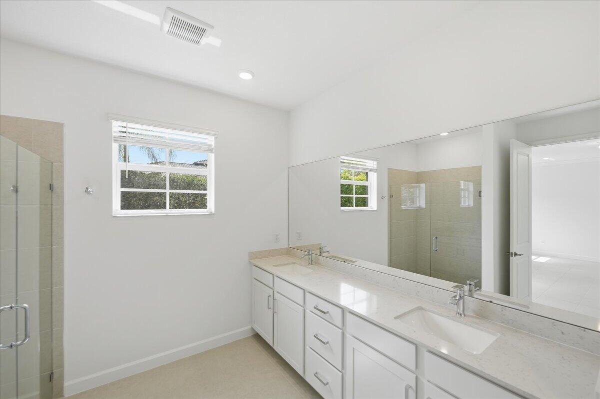 ESTATES OF BOYNTON WATERS - Residential