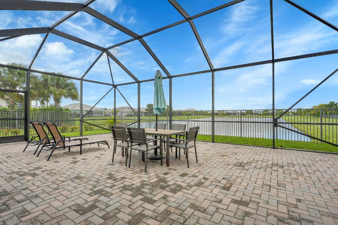 HAMMOCKS OF WESTLAKE - Residential