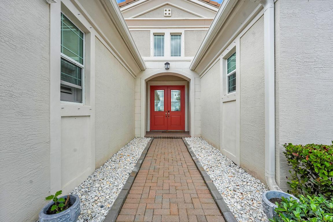 HAMMOCKS OF WESTLAKE - Residential