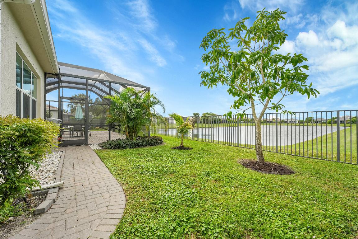 HAMMOCKS OF WESTLAKE - Residential